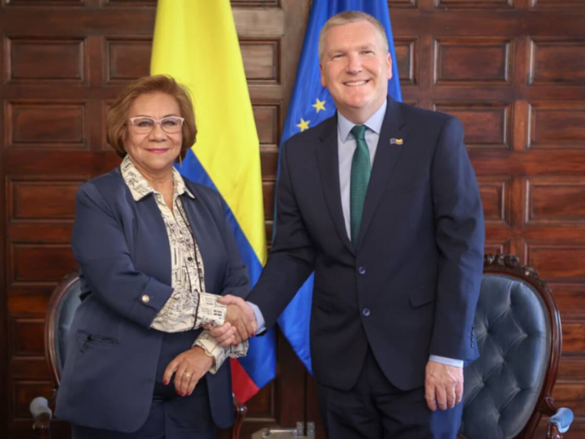 Michael McGrath revela cómo avanza cooperación de UE y Colombia tras reunión con Rosa Villavicencio