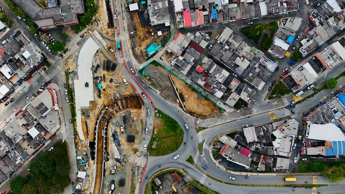 Anuncian nuevos cierres y desvíos viales en el sector de Corales en Pereira por avance de obras
