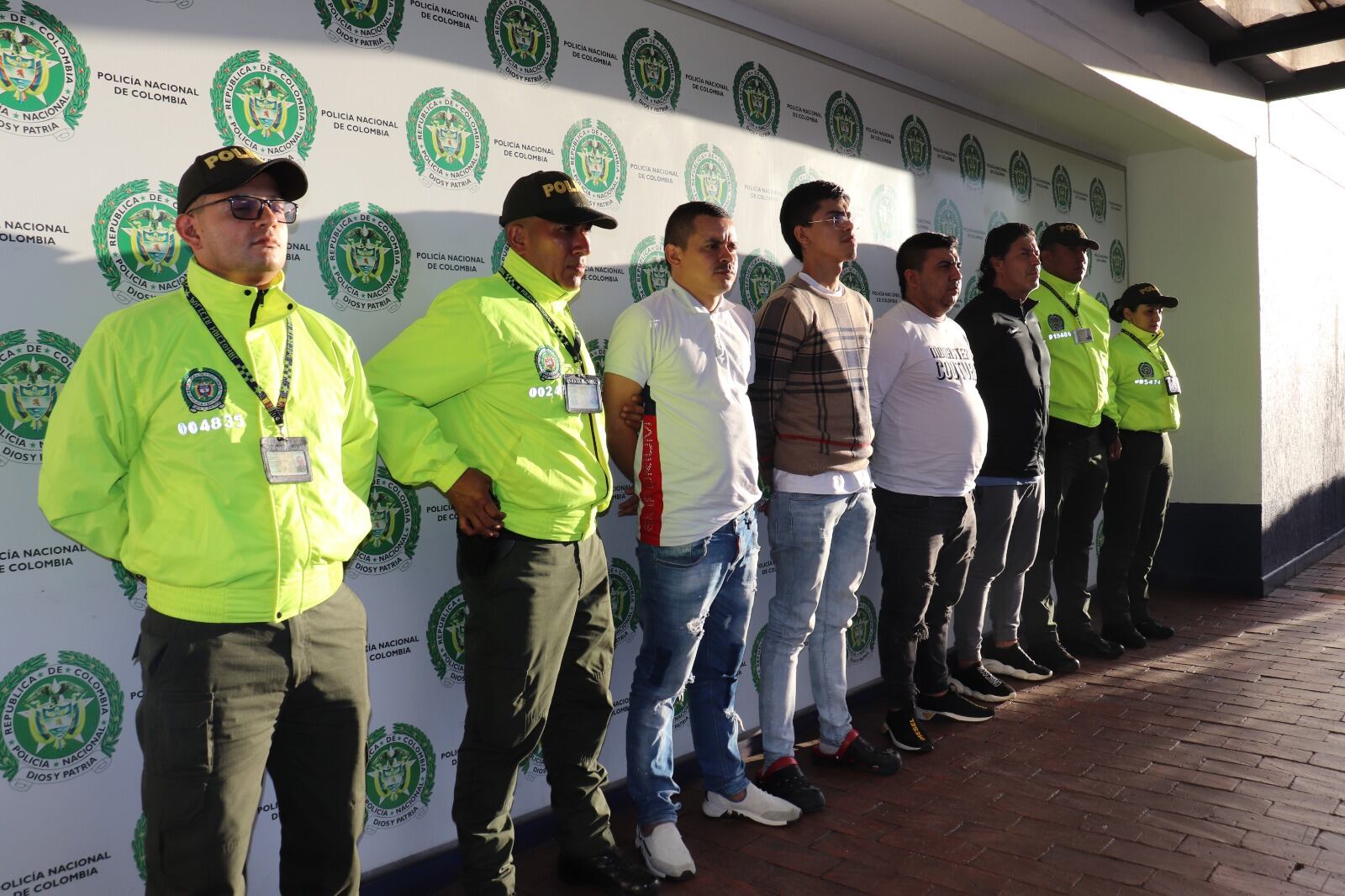 Desmantelan red de narcotraficantes que heredó el legado del Cartel del Norte del Valle - DIJIN Policía