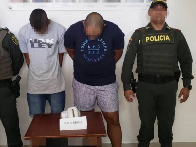Capturan a dos primos con marihuana en el Aeropuerto de Cartagena