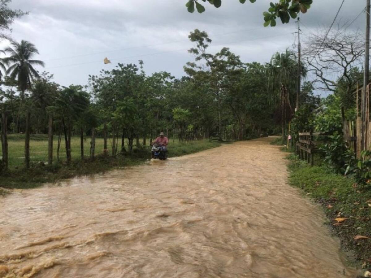 Las fuertes lluvias tienen inundadas varias zonas en San Pedro de Urabá
