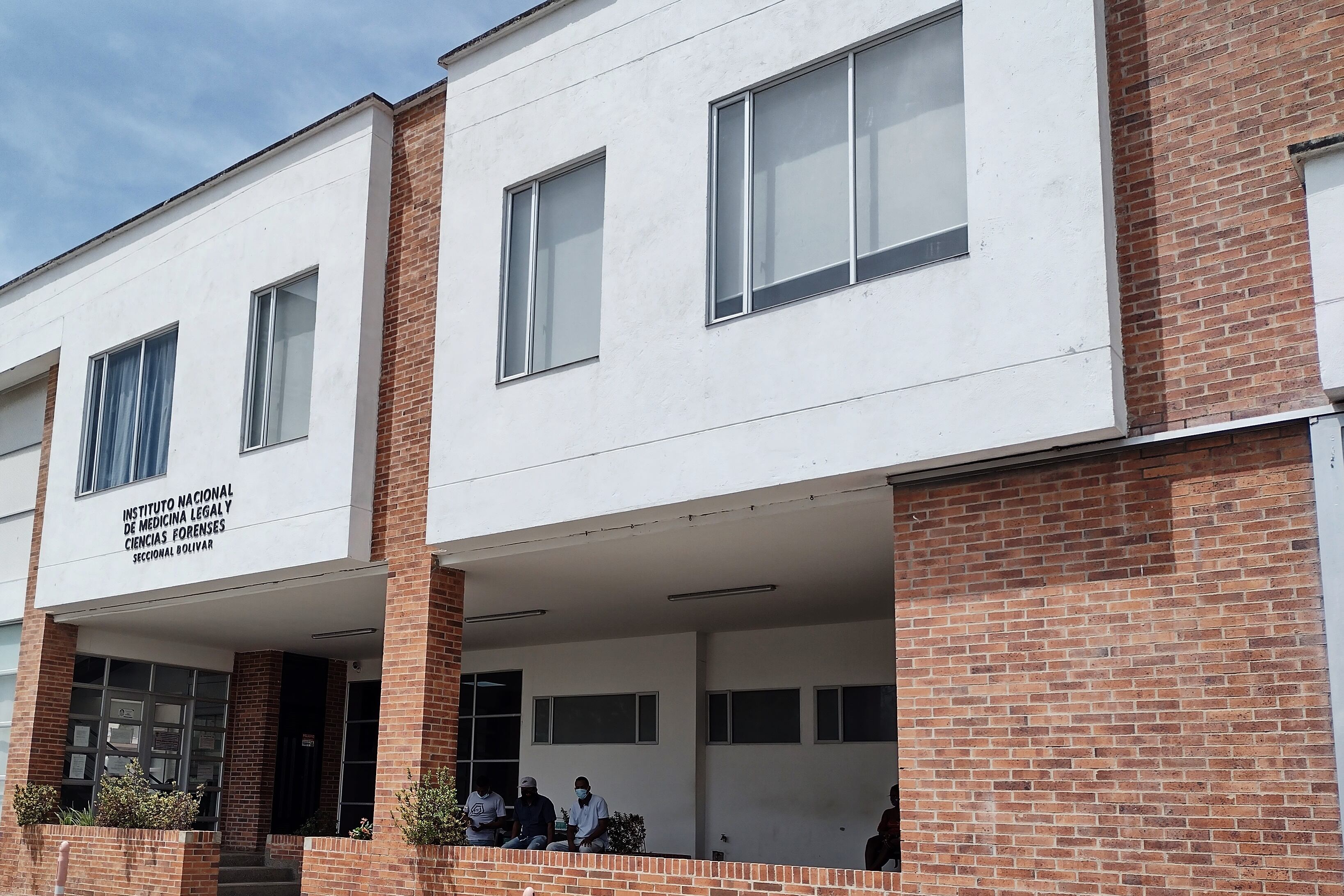 Sicarios asesinaron un hombre dentro de un vehículo en el sur de Cartagena