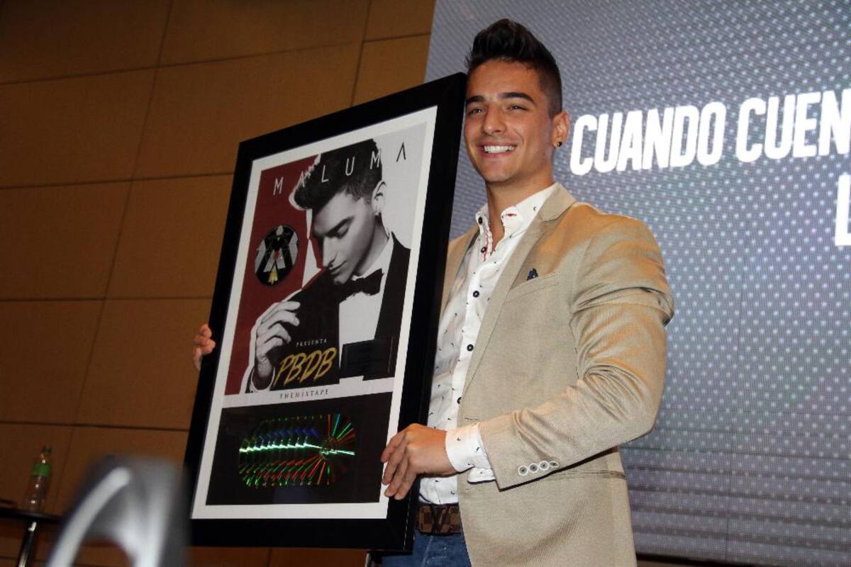 El artista logró vender 10.000 copias en pre venta del disco "Pretty boy, Dirty boy Mixtape"