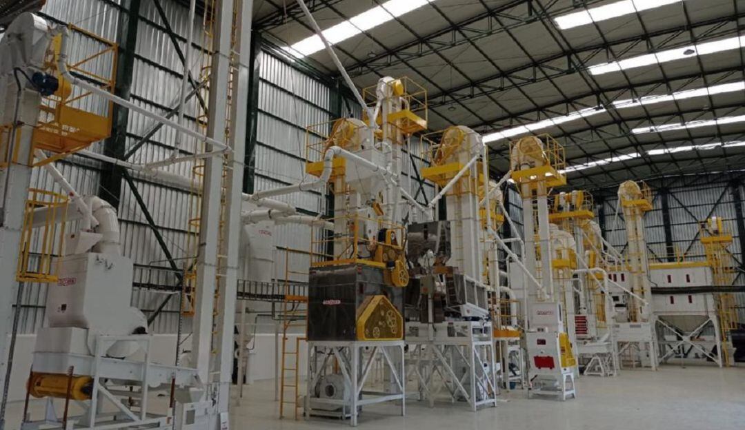 ADR inauguró molino y planta de secado de arroz