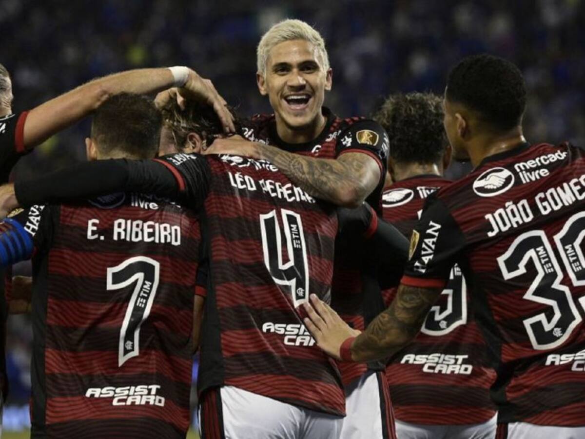 Flamengo golea a Vélez y se encamina para jugar la final de la Libertadores