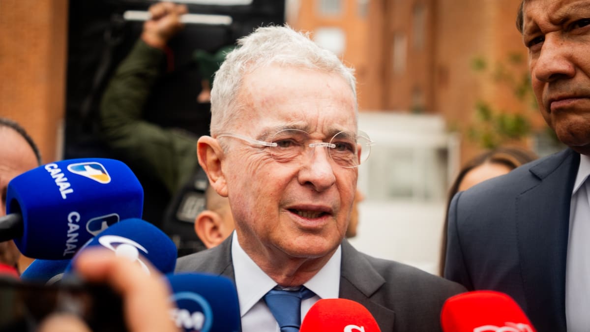 Congresistas reaccionan al proceso contra Álvaro Uribe y piden respeto por la justicia
