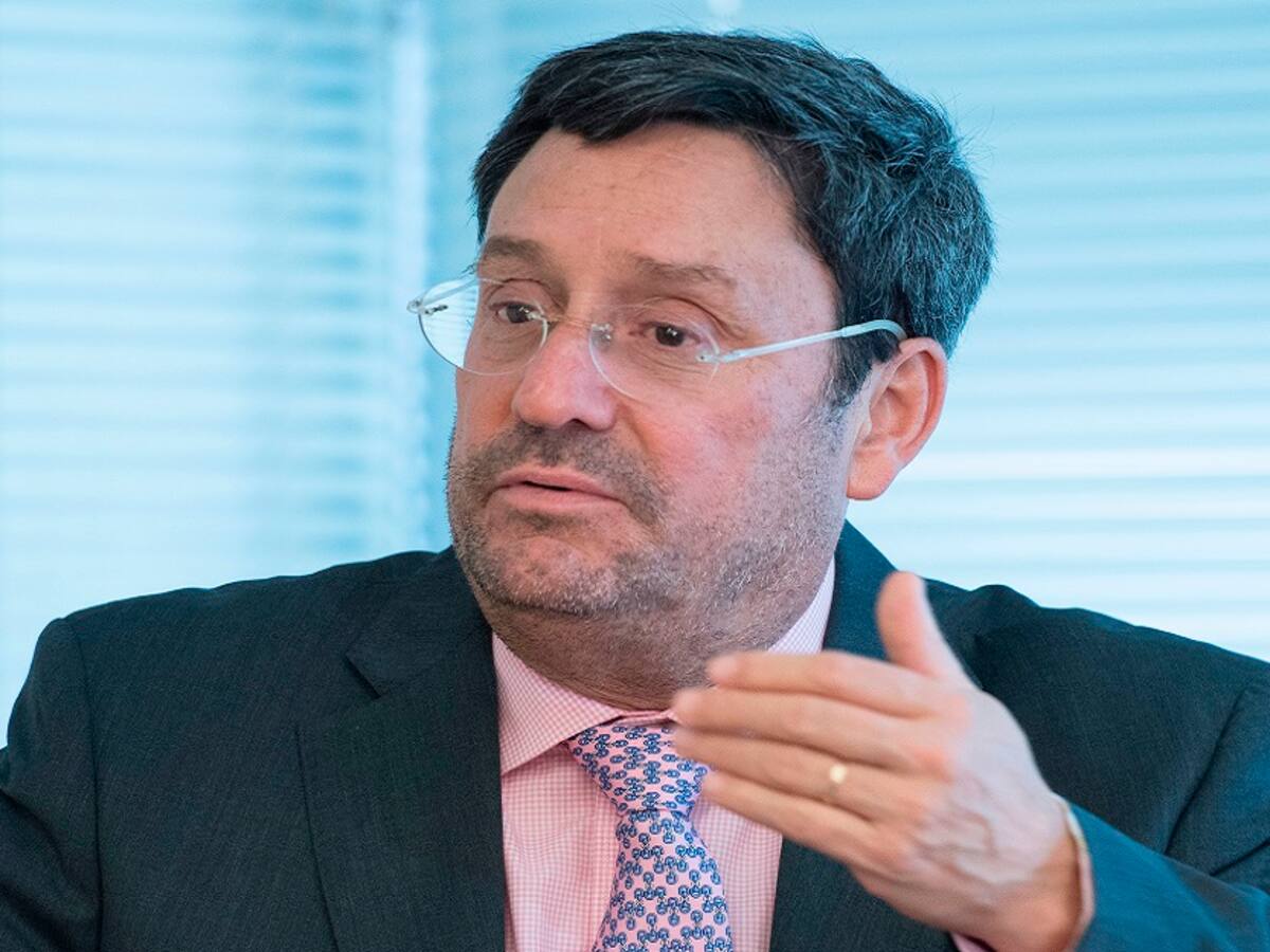 Francisco Santos: “Hoy salgo a marchar para que no acaben con el sistema de salud”