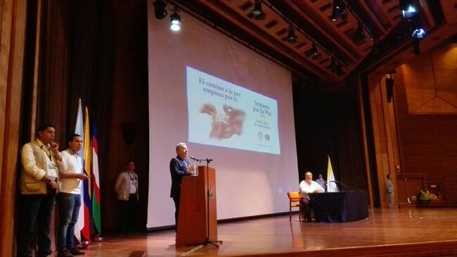 Álvaro Uribe Vélez, ex presidente de la República y senador del Centro Democrático. Foto: Laura García - W Radio