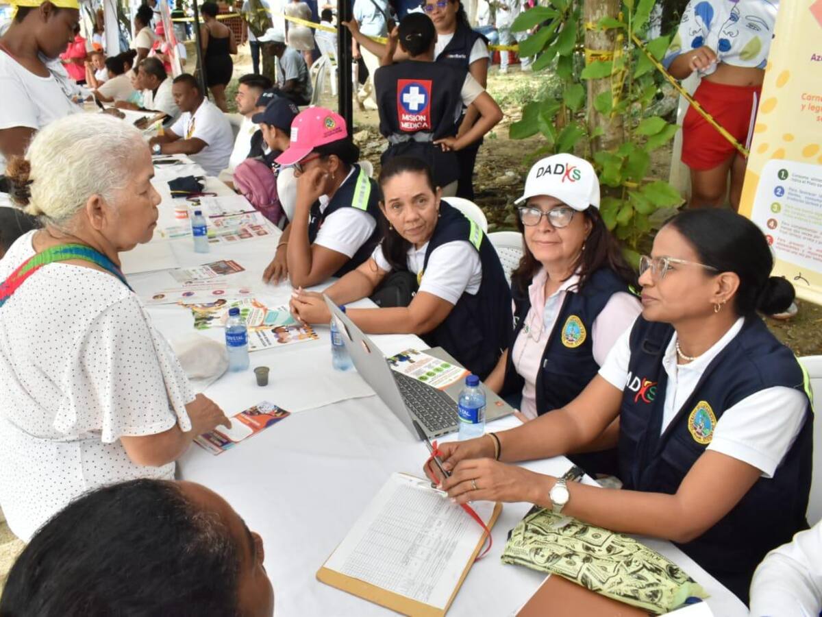 Estrategia Gobierno al Barrio se tomó Villas de Aranjuez: más de mil personas fueron atendidas