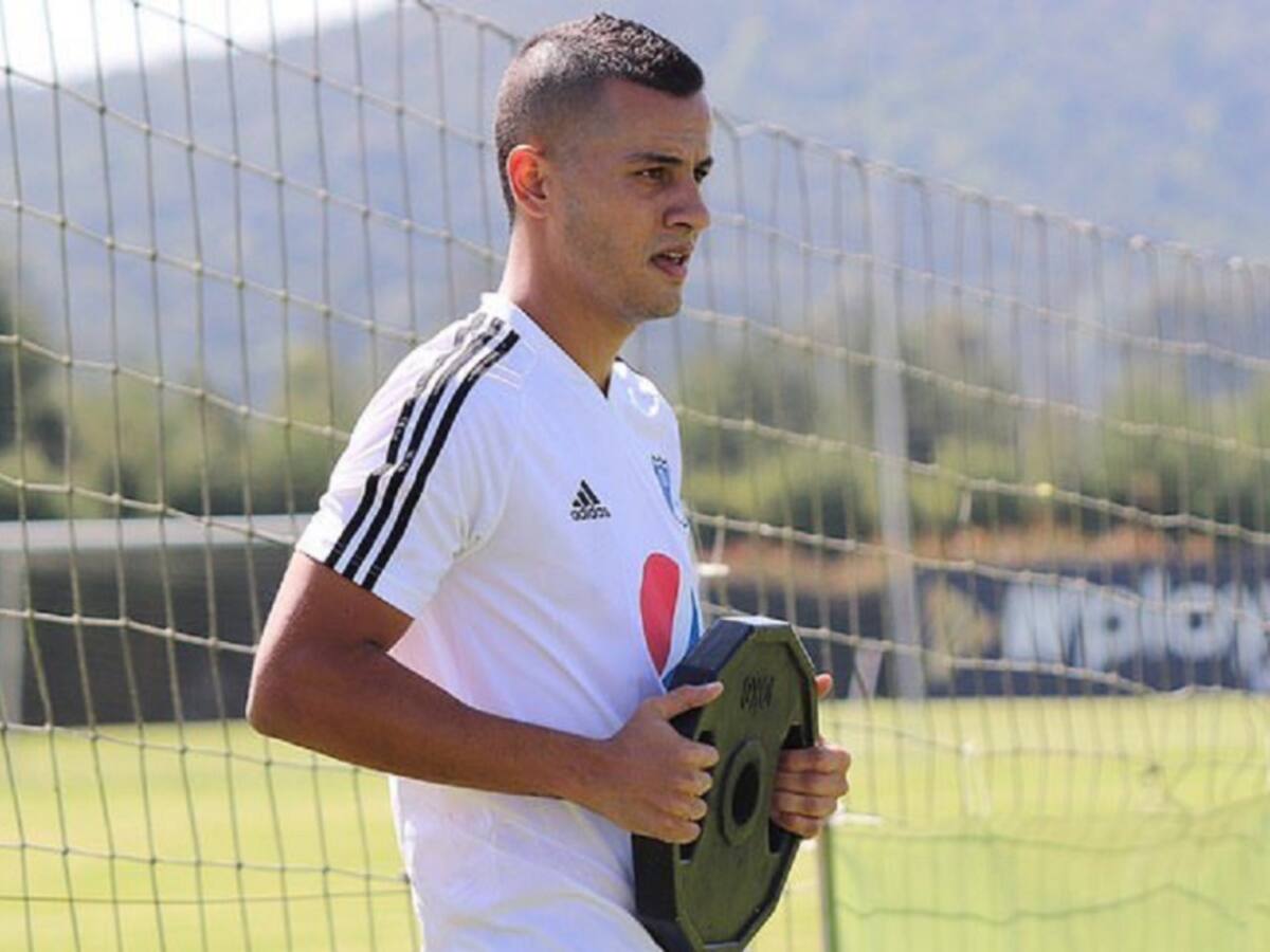 Luciano Ospina, operado de lesión en la rodilla tras más de dos meses