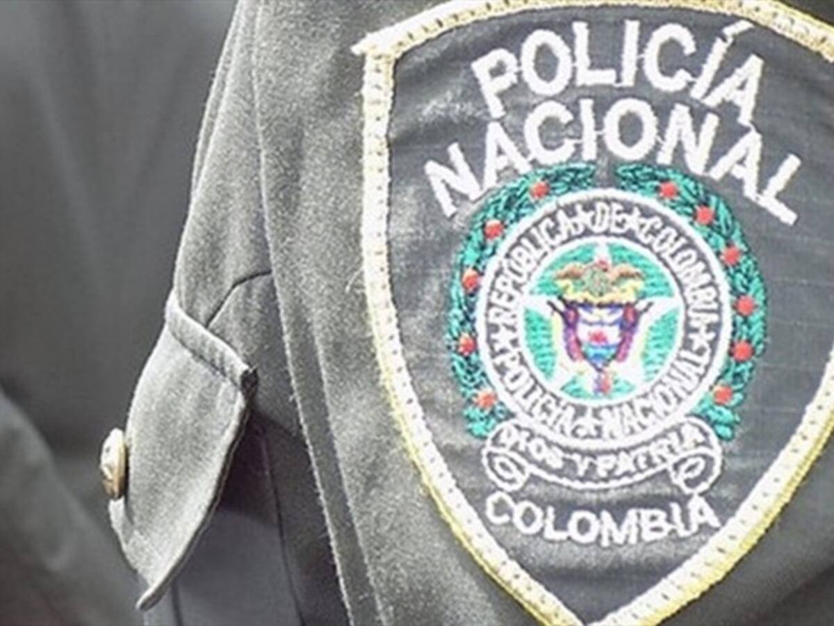Retiran de sus funciones a capitán de la Policía por presunta extorsión y acoso sexual