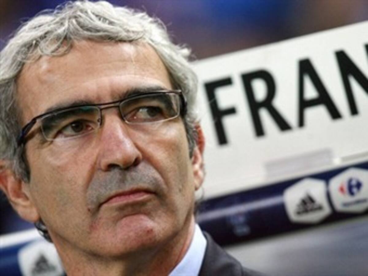 MUNDIAL/ La selección de Francia aterrizó en Sudáfrica