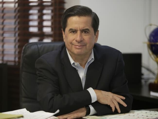 “Constituyente en Colombia parece campaña, no reforma gubernamental”: Exministro Cristo