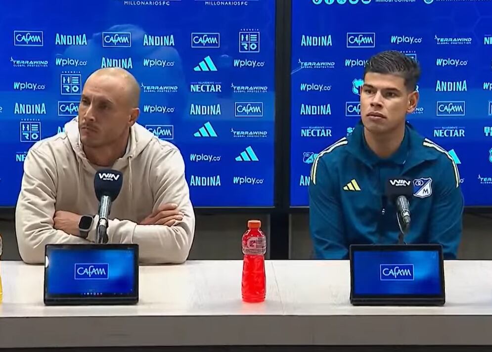 David González y Jorge Arias en rueda de prensa de Millonarios / Tomado de: Dimayor