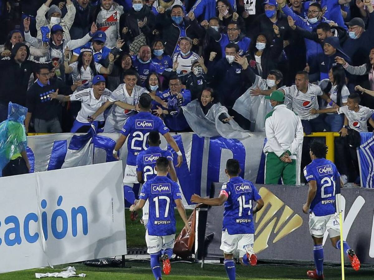 Ojo: Gobierno exigirá carné de vacunación para entrar a estadios