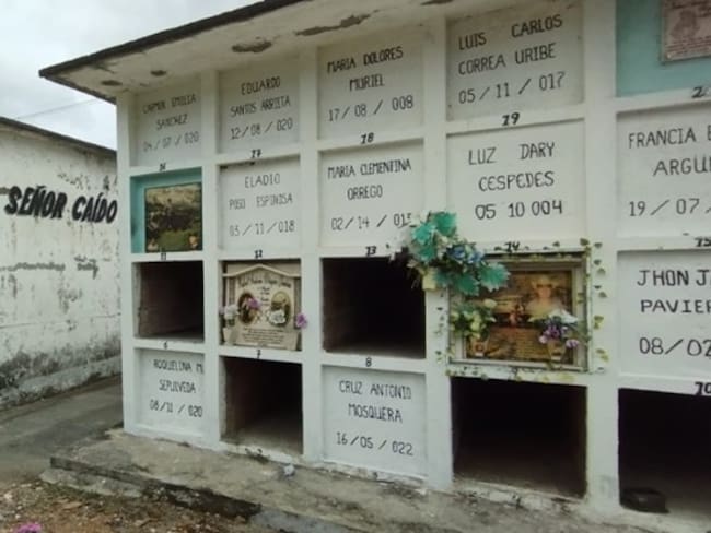 Al menos 100 restos no identificados fueron exhumados en Ituango, Antioquia 