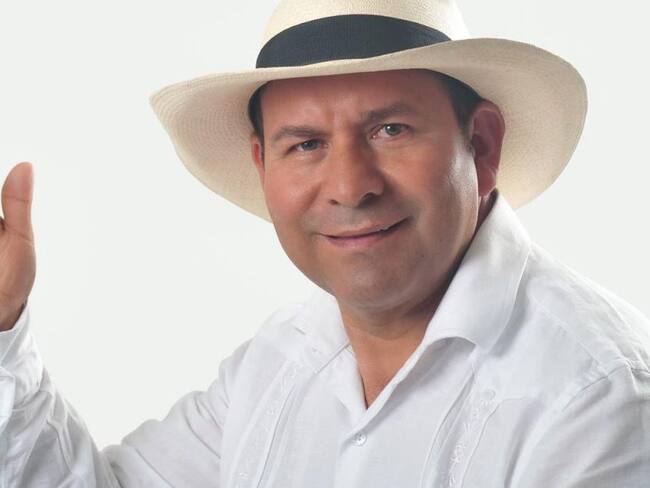 Alcalde dio positivo tras viajar a Bogotá