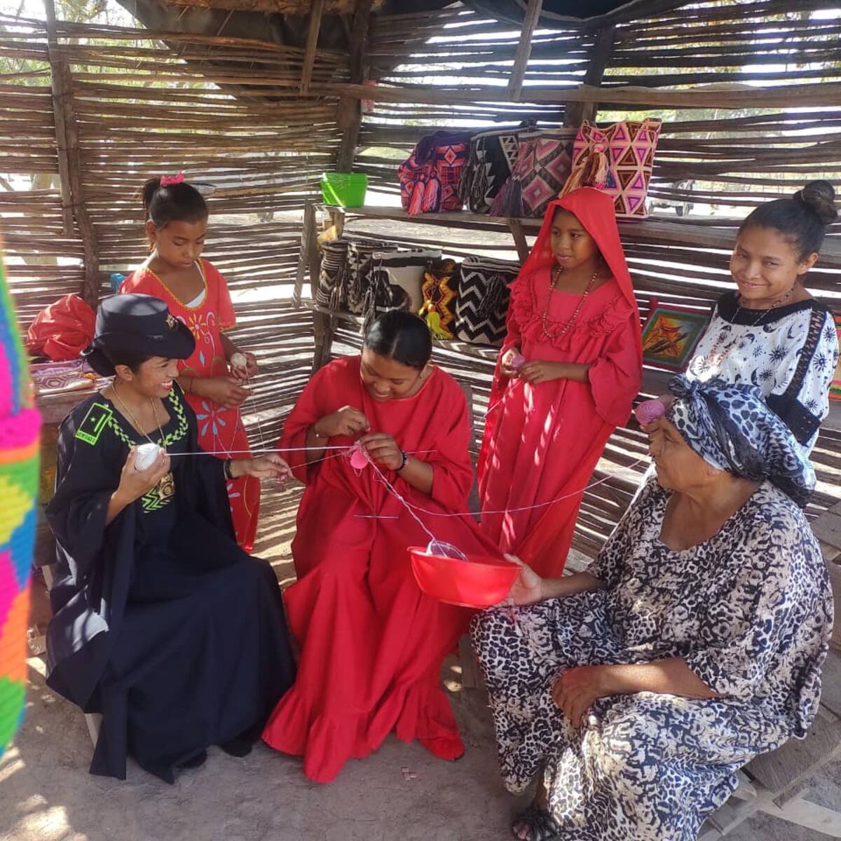 Guardianes de la comunidad: el pacto del viento y la esperanza