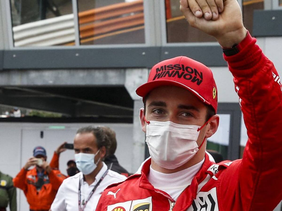Charles Leclerc celebra la Pole en casa, tras ser el más rápido en Mónaco