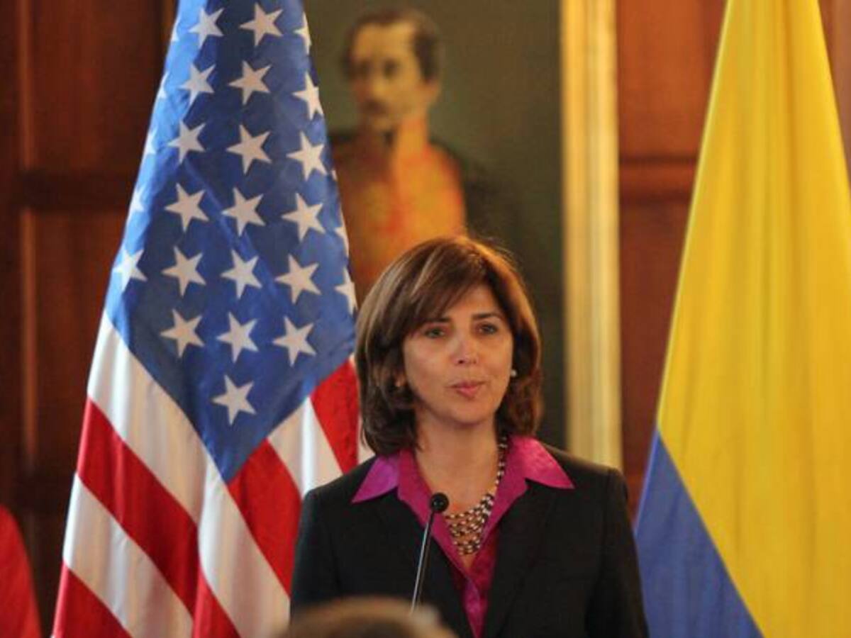 Cancillería pide pruebas a gobernador del Táchira por acusar a colombianos