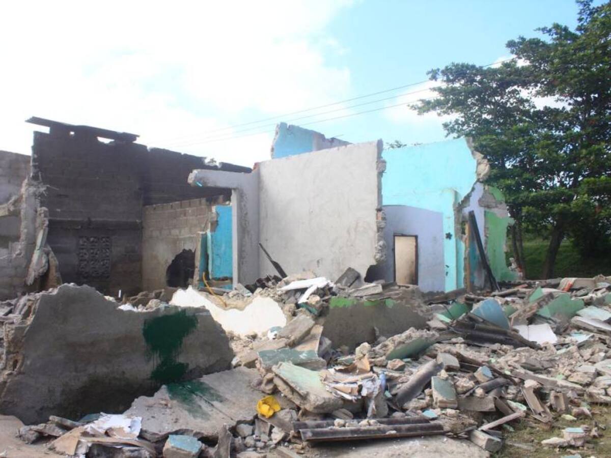 Tragedia en Sincerín: un joven muerto y tres casas destruidas