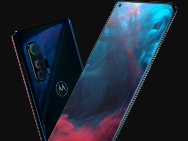 Motorola presenta nuevo celular y se enfrenta a los 'duros' del mercado