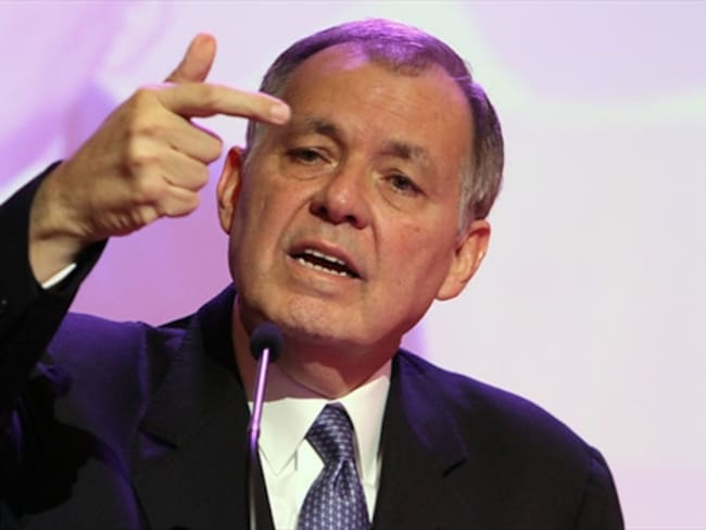 ​Procuraduría critica suspensión por un mes más de bombardeos a las Farc