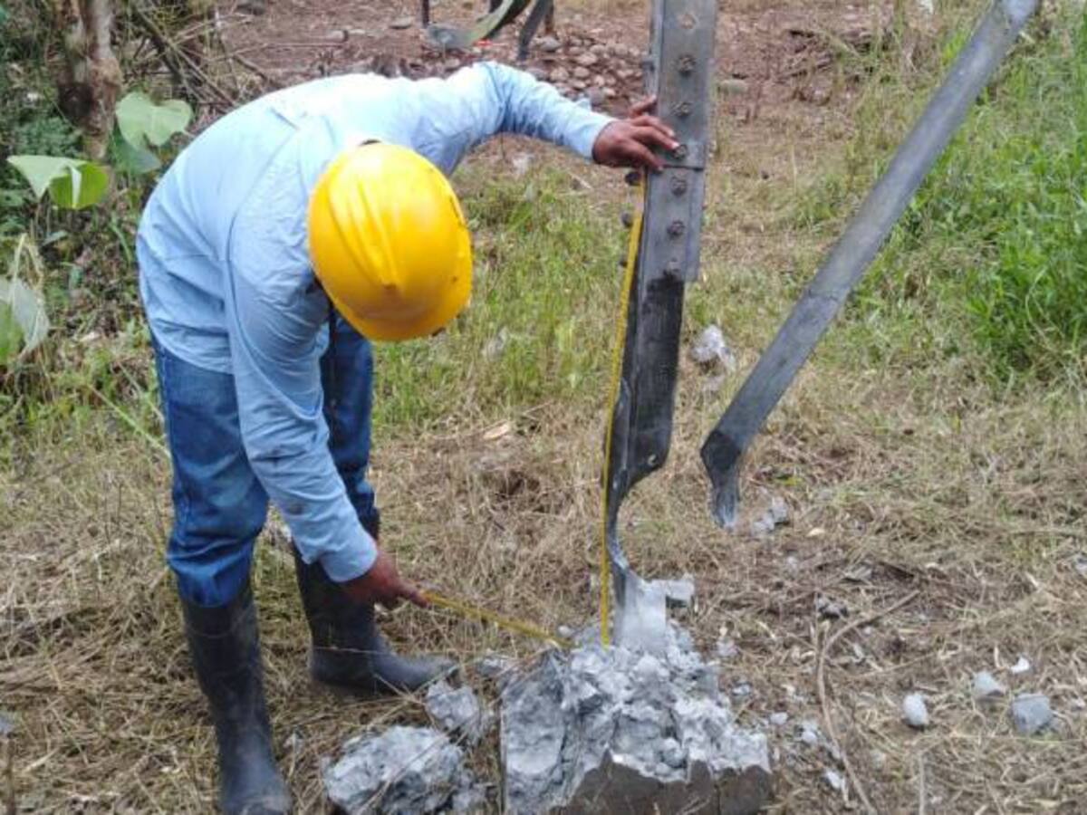 Asegurada zona para reparación de torres en Tumaco