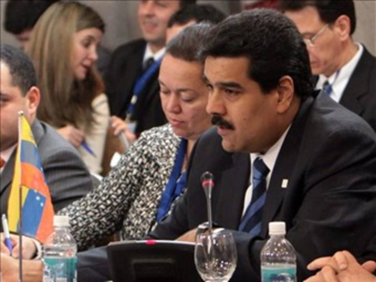 Maduro espera que crisis con Colombia sea superada en 'los próximos días'