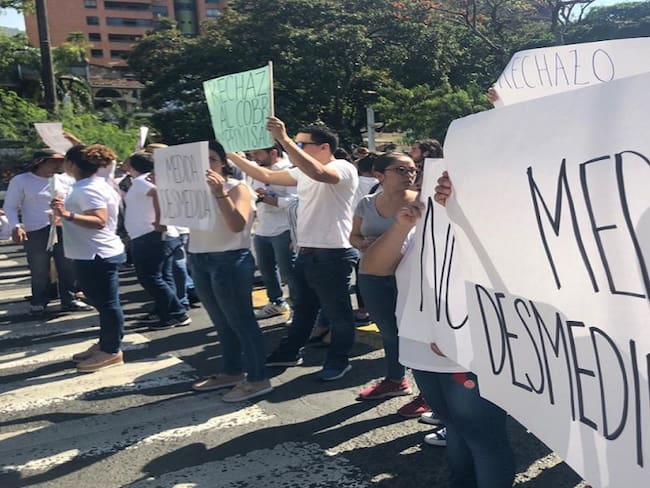 Fueron dos las protestas por cobros de parqueo en El Peñón