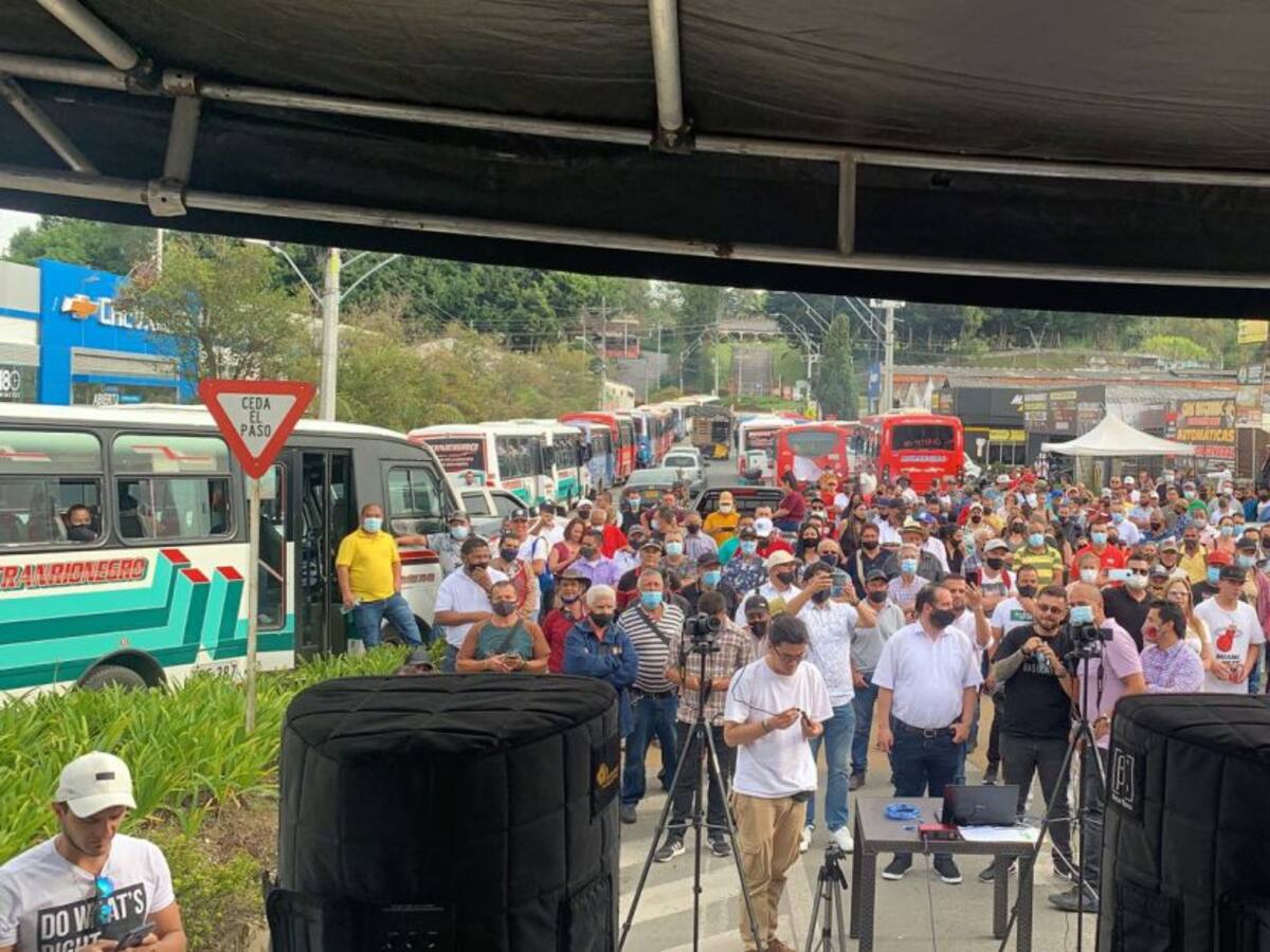 Comercio del Oriente pide una mesa de diálogo entre conductores y alcaldía