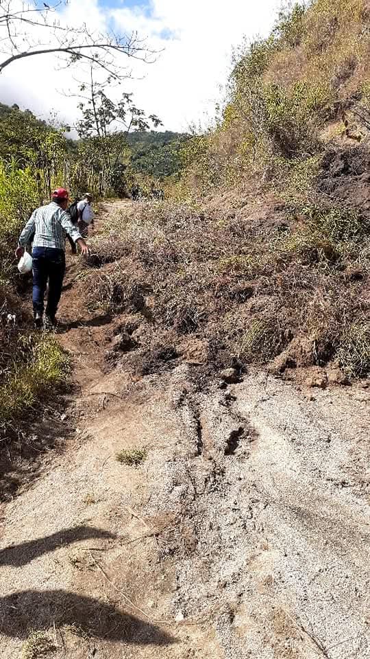Esto permitiría el ingreso de víveres y la salida de productos. Foto Redes Sociales.