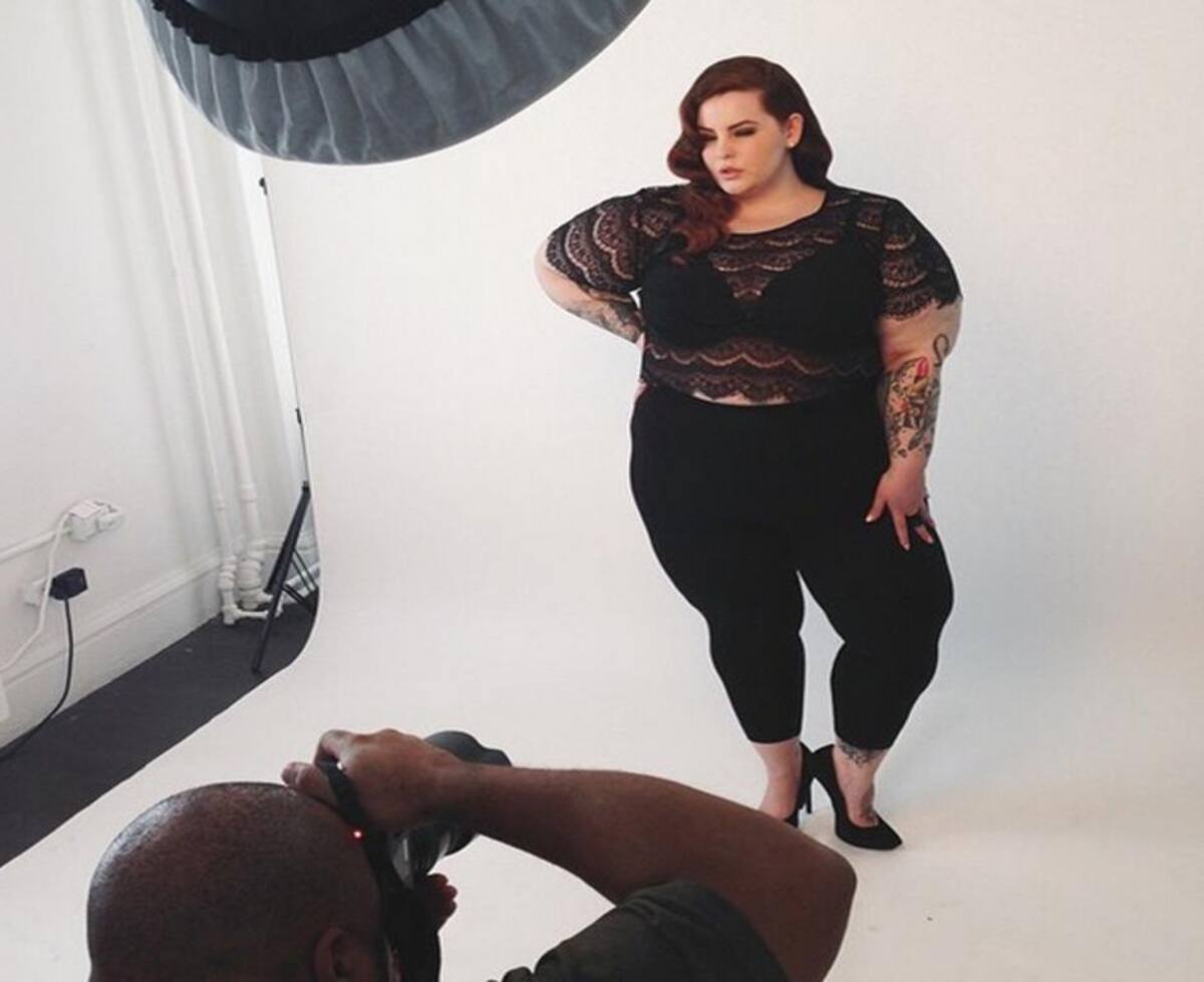 La modelo fue noticia por la contratación de la agencia MiLK Model Management. Le seguimos la pista en redes sociales, donde su lema es #EffYourBeautyStandards (Al diablo tus estándares de belleza).