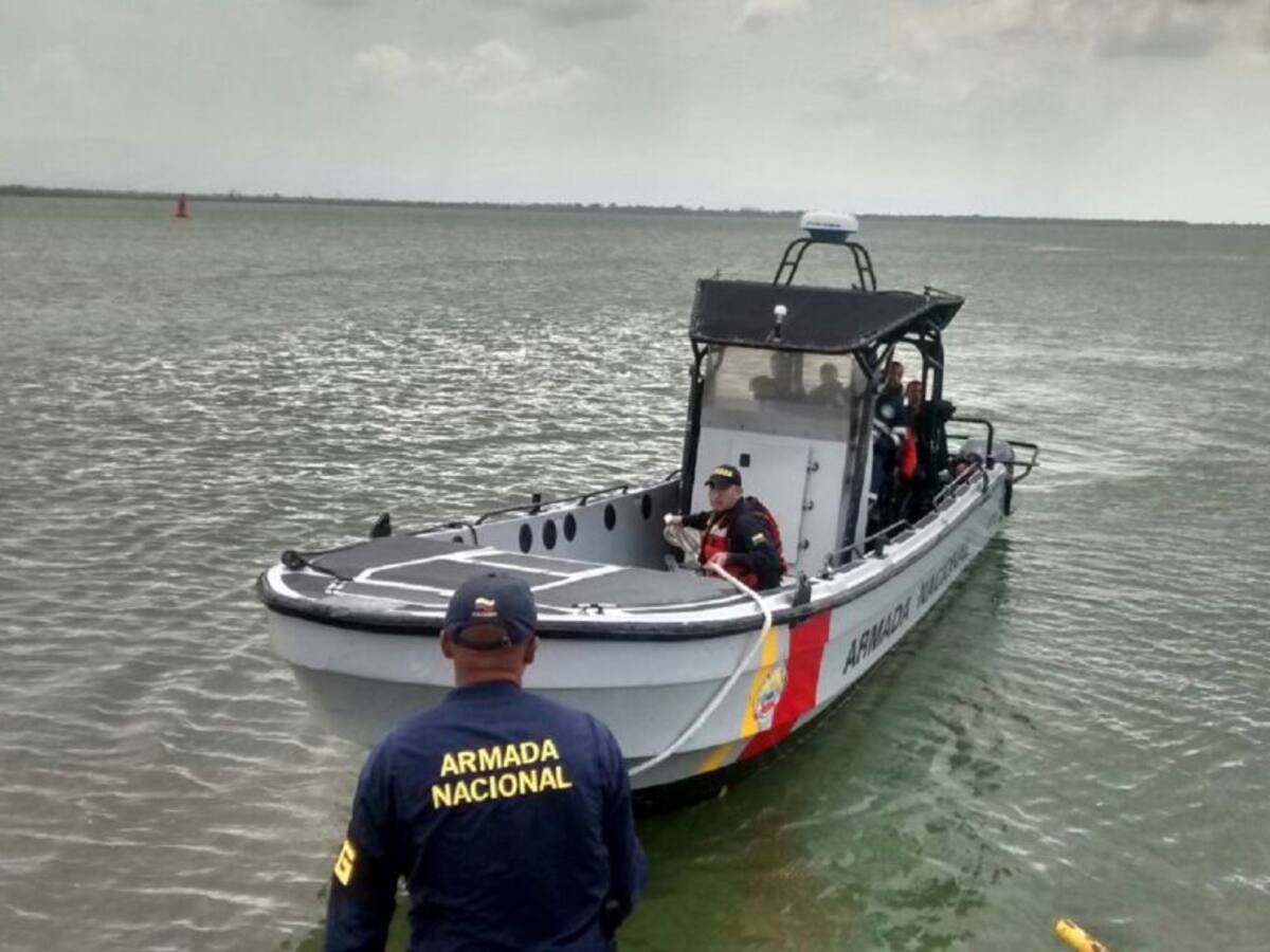 Rescatan a 47 migrantes que eran movilizados en tres lanchas en Urabá