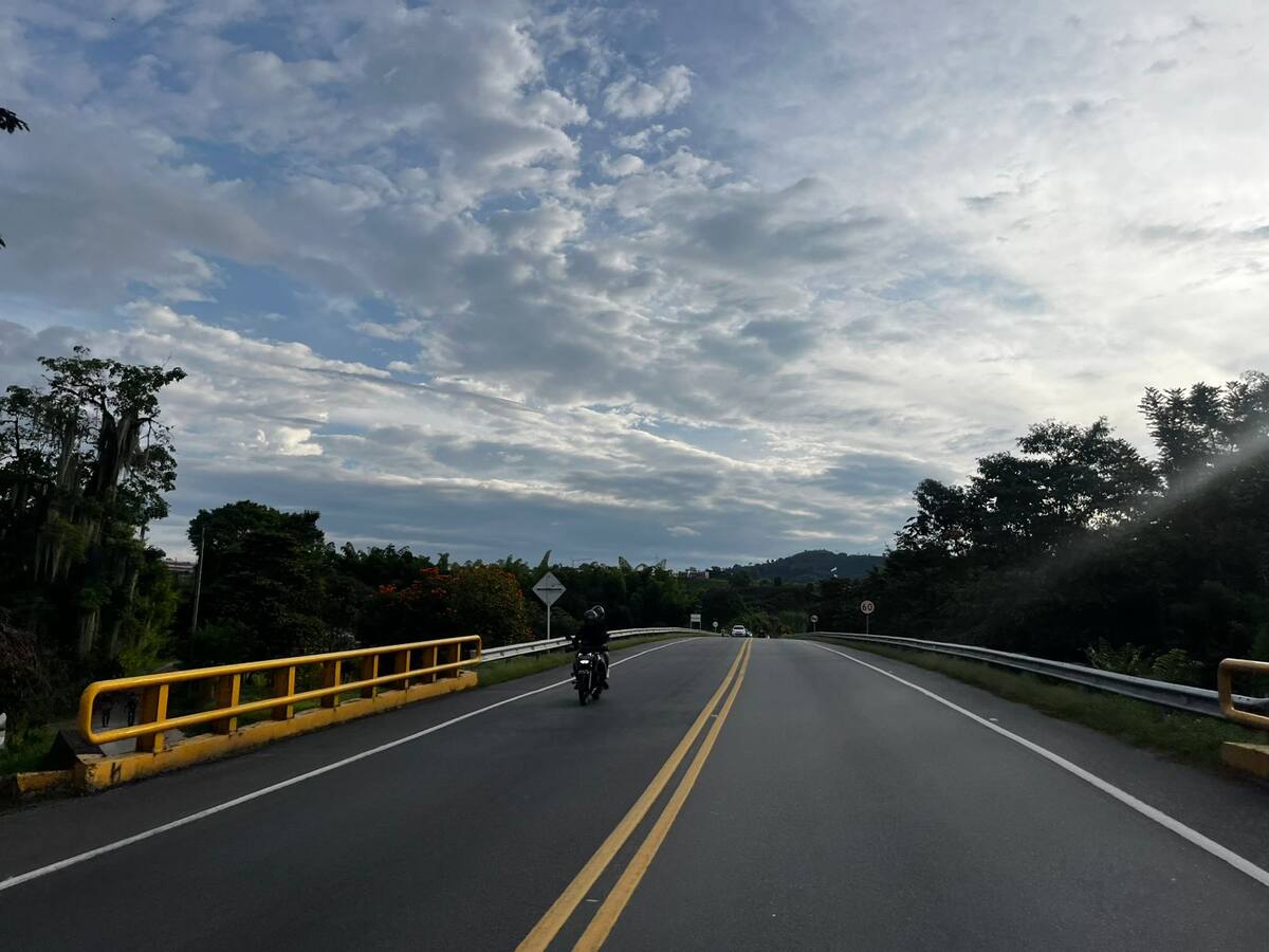 Gremios y entidades en Caldas se unen para respaldar el modelo de concesiones viales