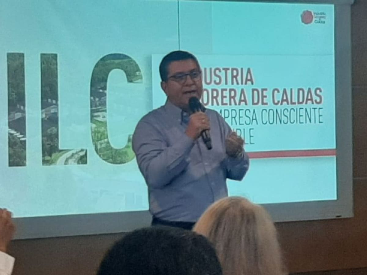 De cada 100 botellas que se venden en el país 66 son de Ron Viejo de Caldas