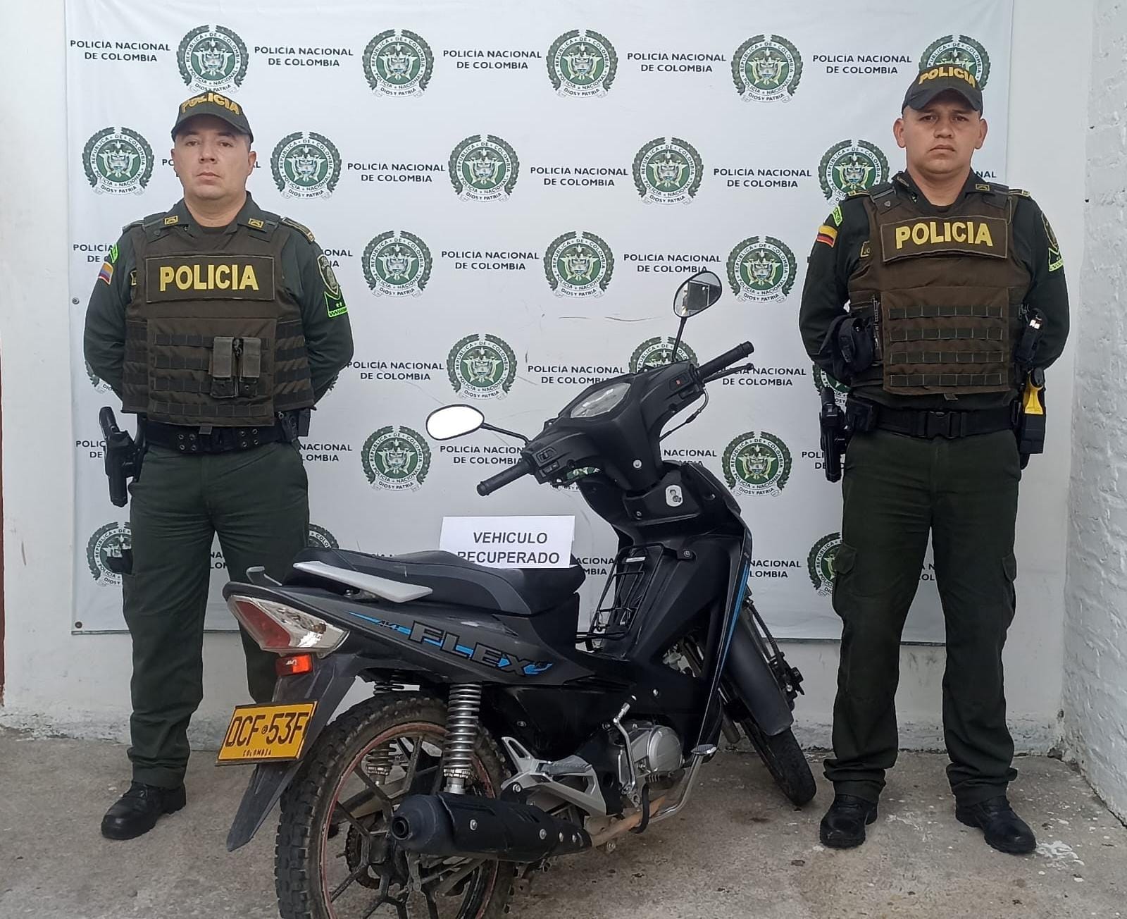 La Policía hace un llamado para evitar dejar los vehículos y motocicletas abandonadas o a la intemperie, situación que es aprovechada por los delincuentes para cometer los hurtos.
