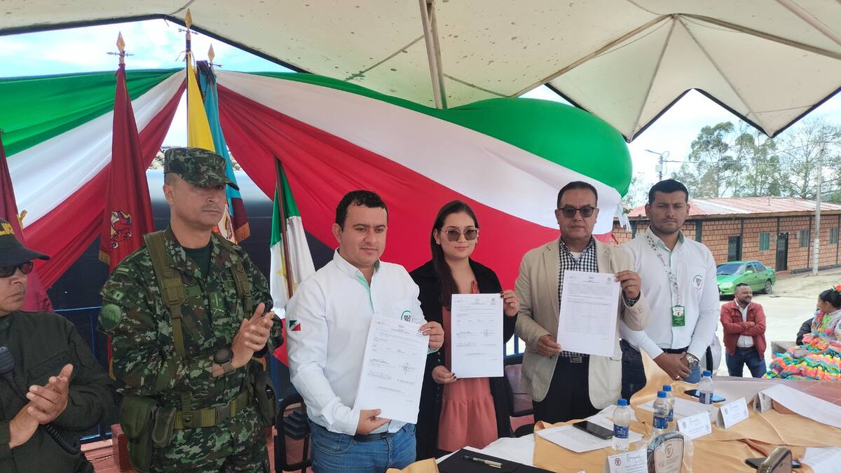 Roncesvalles, Tolima, municipio libre de minas antipersona