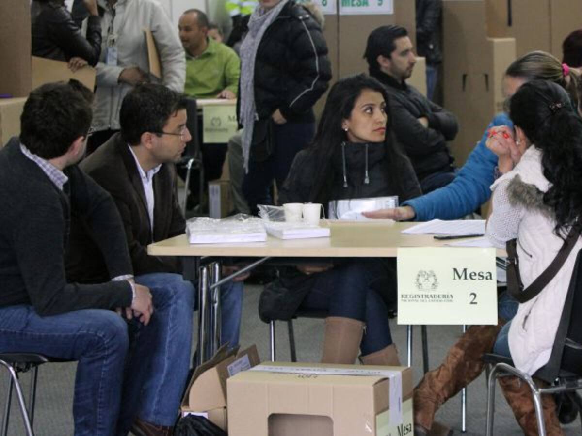 Jurados de votación deben más de 30 mil millones de pesos en multas