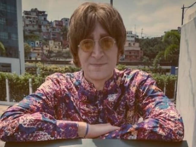 Javier Parisi, el argentino que lo hará pensar que John Lennon nunca murió