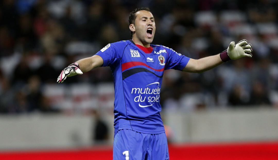 David Ospina en un partido con el Niza