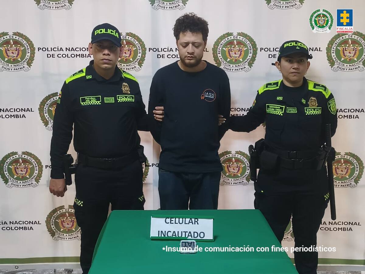 Acusan a joven de robar diez veces a D1; su hermano condenado había hecho lo mismo 17 veces