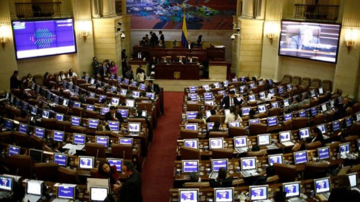 Empieza movimiento de aspirantes al Congreso