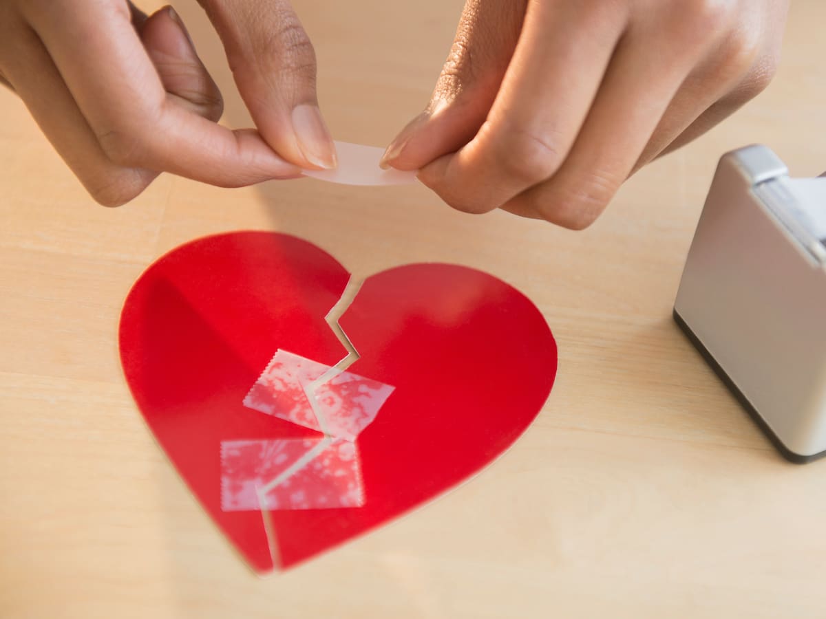 Hábitos para vivir con el corazón en paz: Cómo procesar las emociones, experta explica