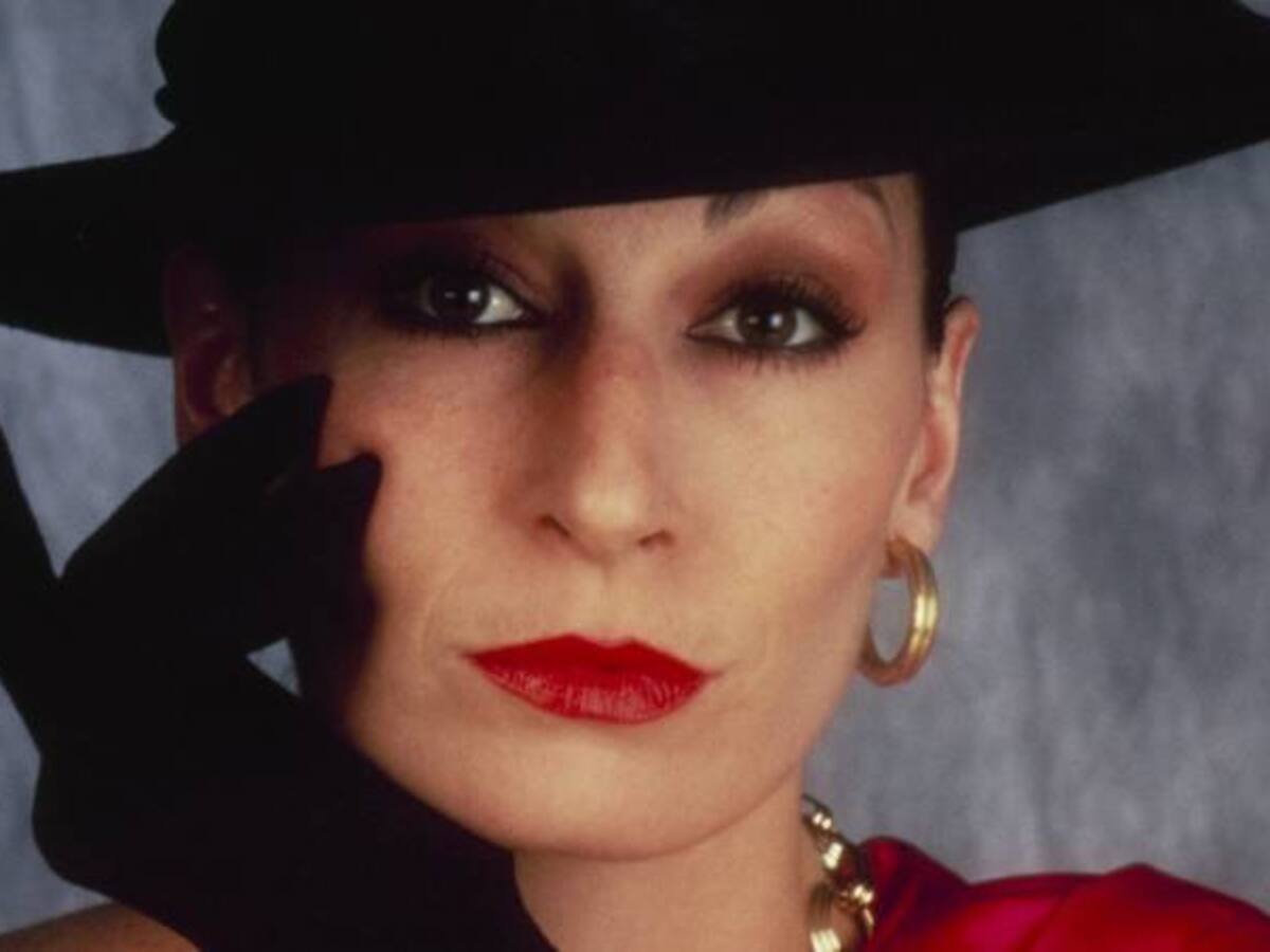 Antes y después de 'Morticia' de 'Los Locos Addams'