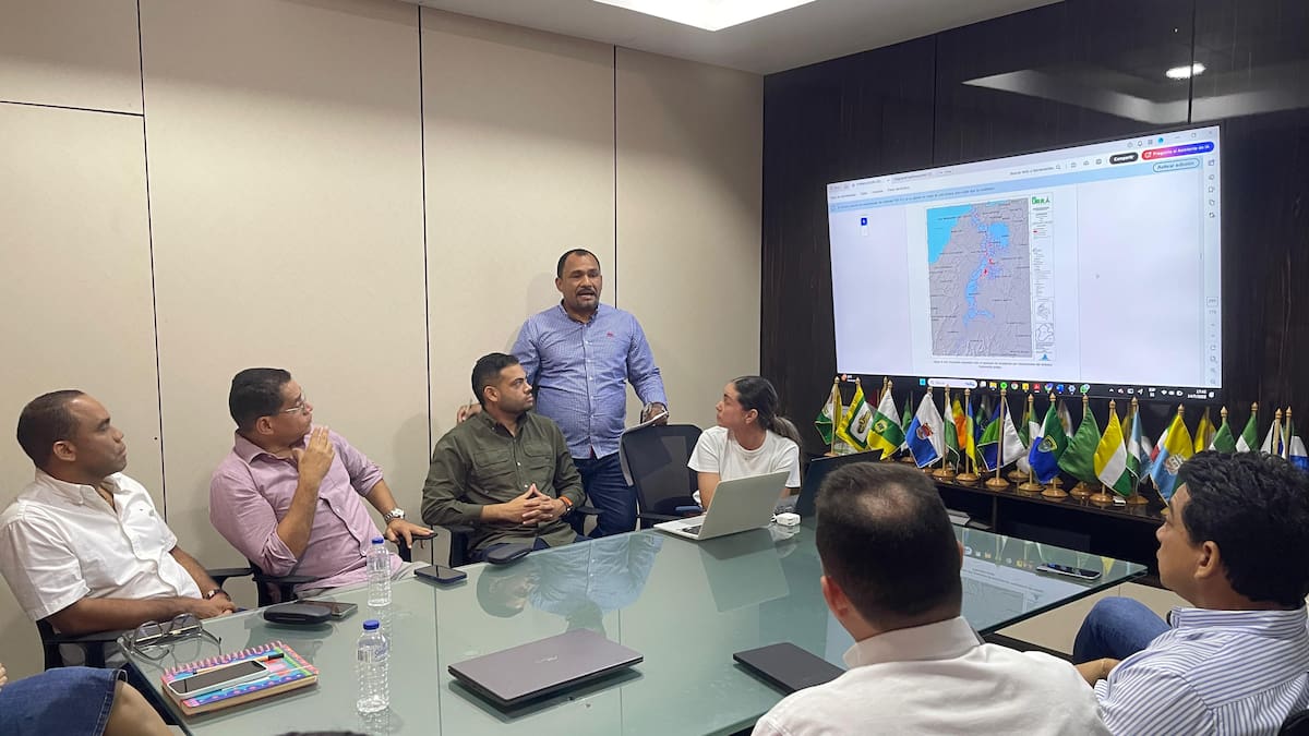 Monitoreo permanente en sala de crisis ante aumento de caudal del Sinú por lluvias
