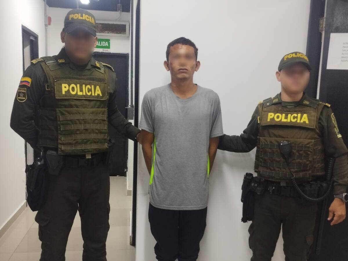 Hombre fue capturado en zona norte de Cartagena por agredir a su madre con un palo