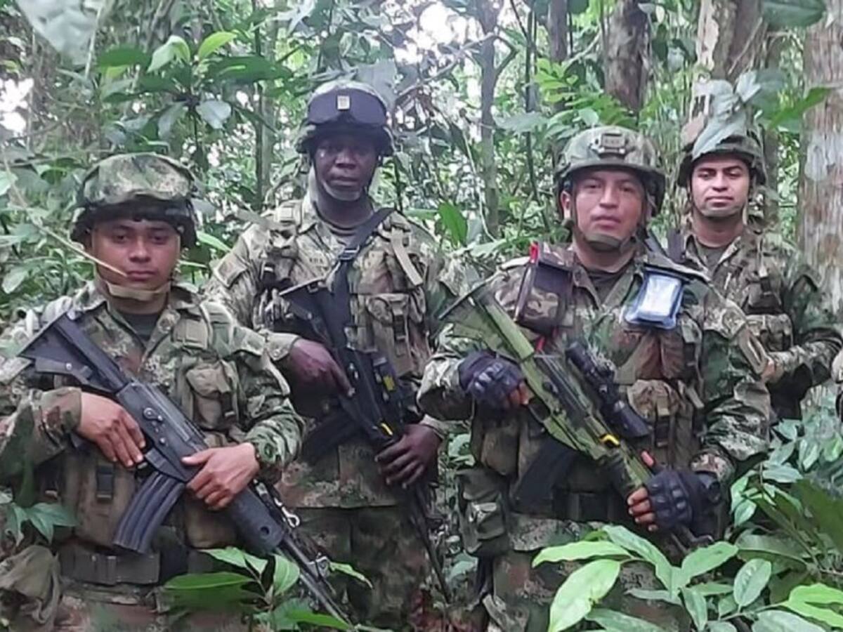 Tropa del Ejército incorruptible: rechazó sobornos de disidente FARC