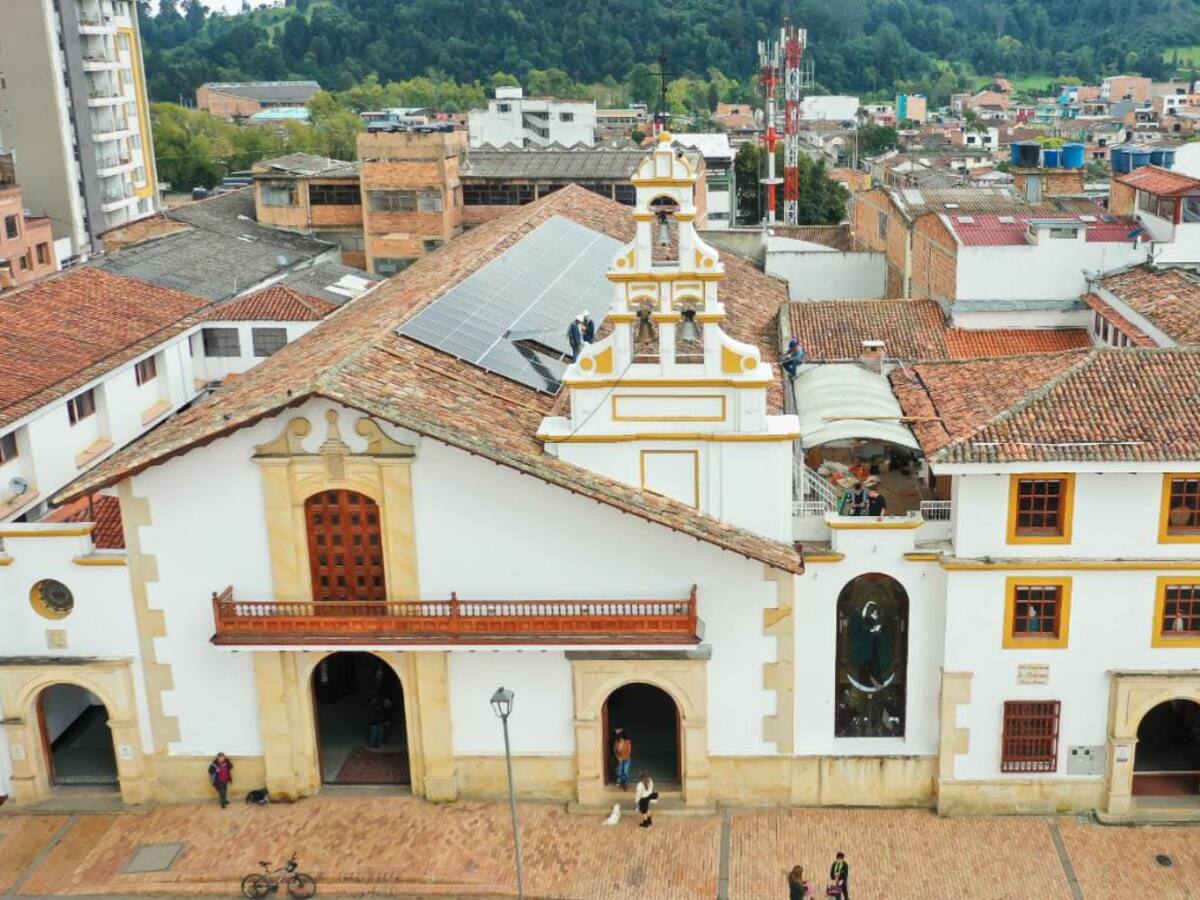 En Boyacá está la primera parroquia con energía solar en el país