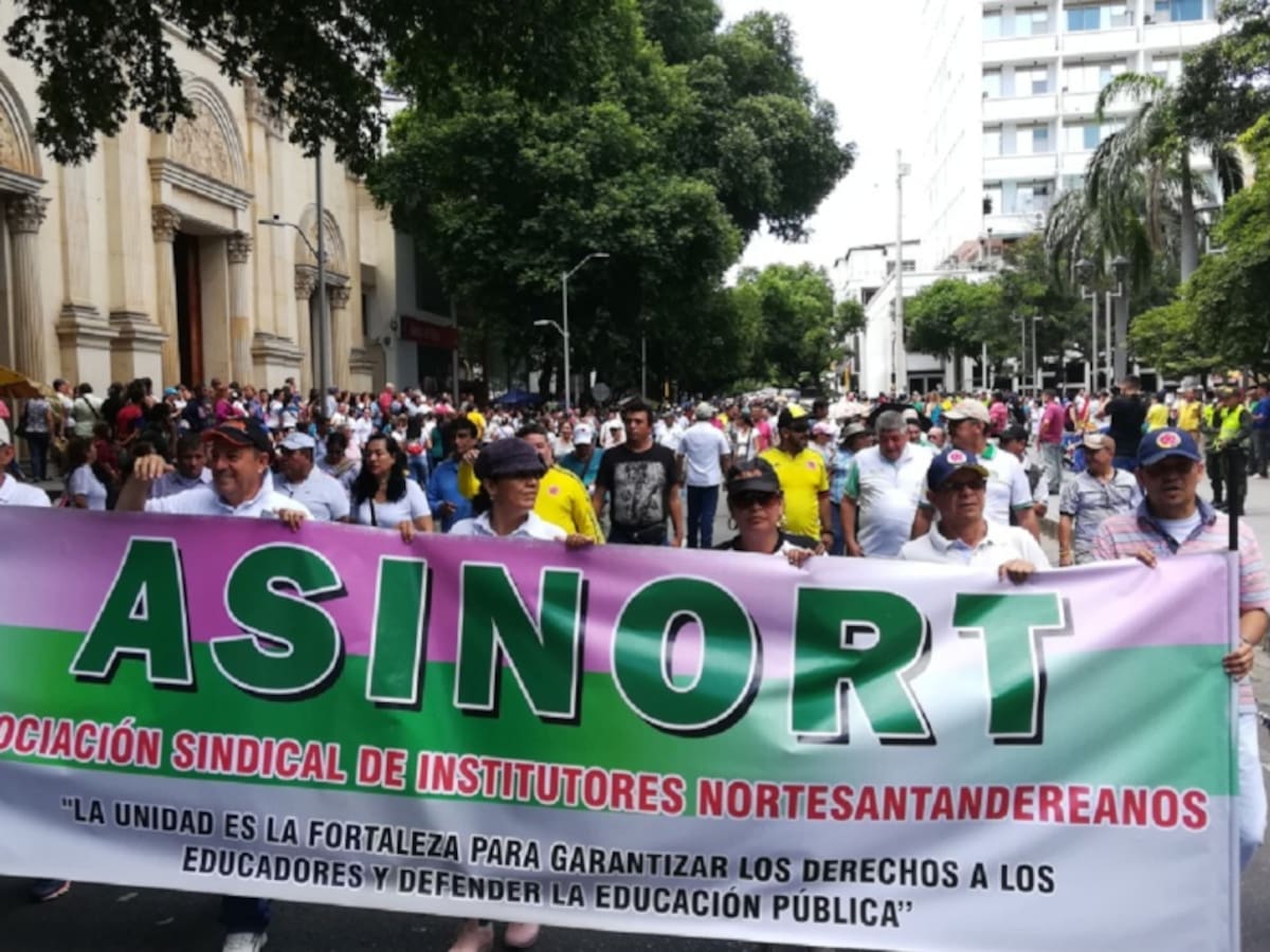 Docentes marcharán hacia Ocaña en protesta por concurso en Catatumbo